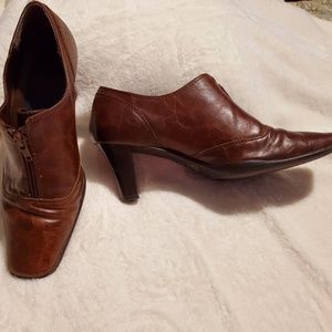 Aerosoles Shoes Brown Zip Ankle Bootie Size 8B